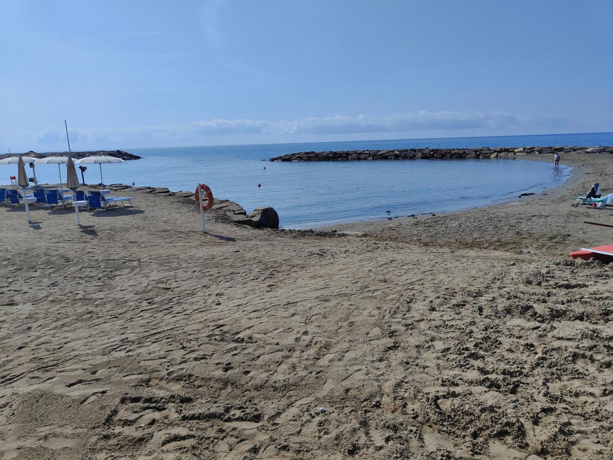 Piano Terra Centrale Vicino Al Mare リーヴァ・リーグレ エクステリア 写真